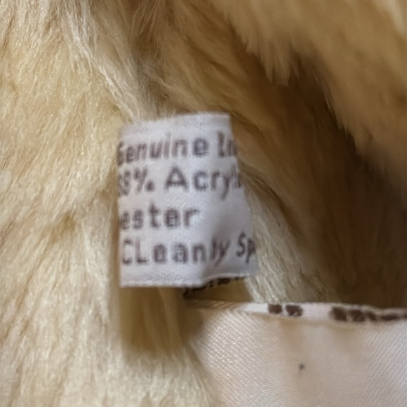 Scully Suede Sherpa Lined Vest - Picture 5 of 7